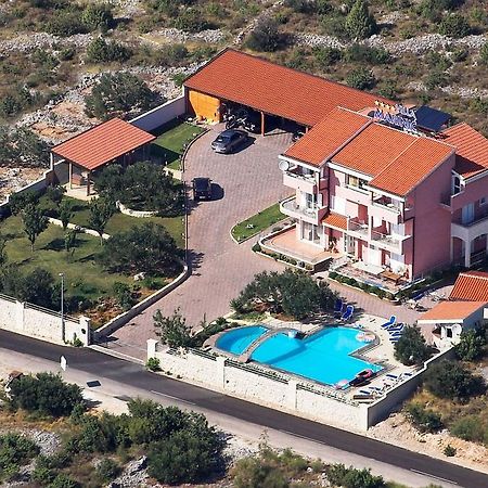 Apartments Marinic Primošten Buitenkant foto