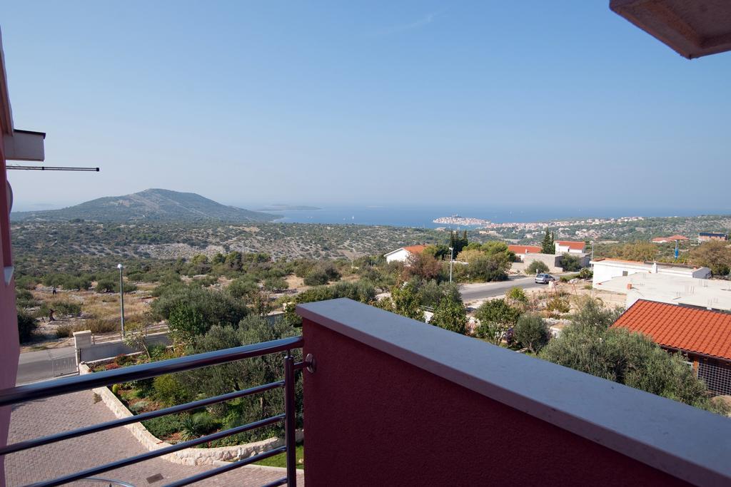 Apartments Marinic Primošten Kamer foto