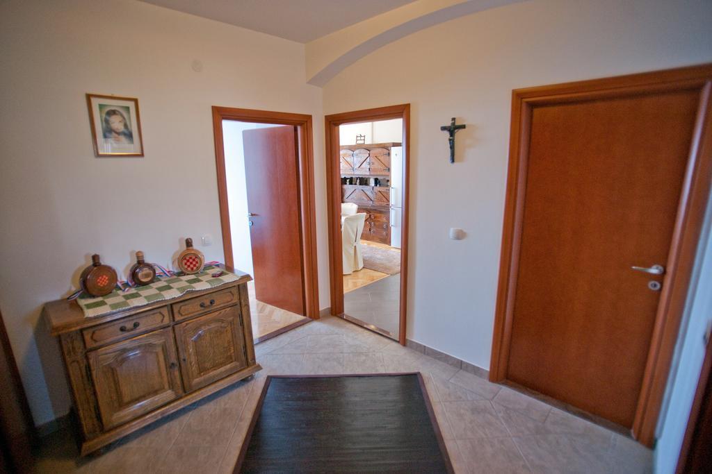 Apartments Marinic Primošten Kamer foto