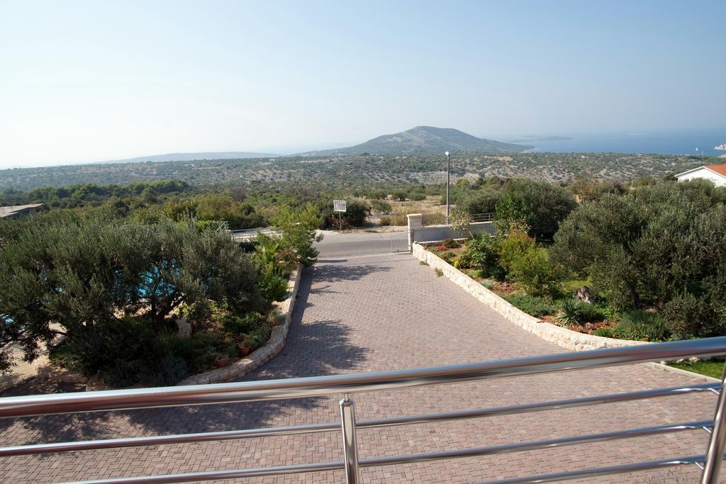 Apartments Marinic Primošten Buitenkant foto