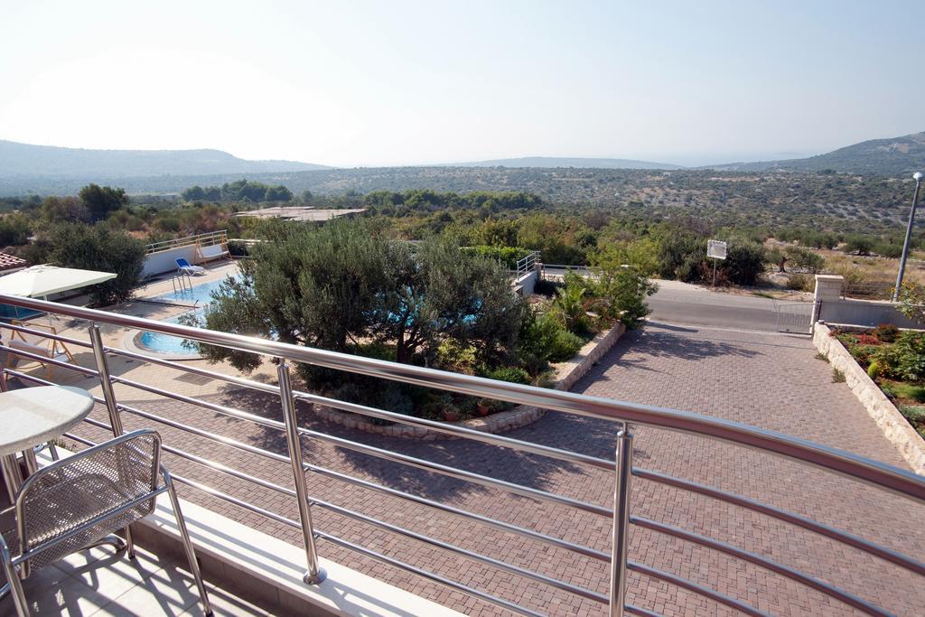 Apartments Marinic Primošten Kamer foto