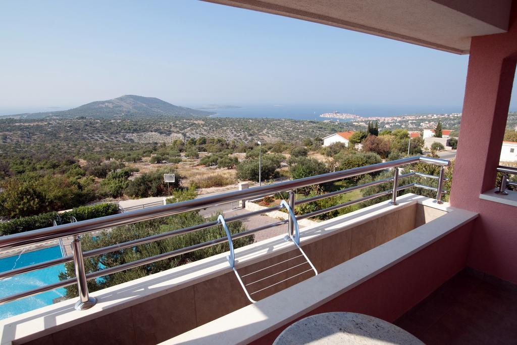 Apartments Marinic Primošten Kamer foto