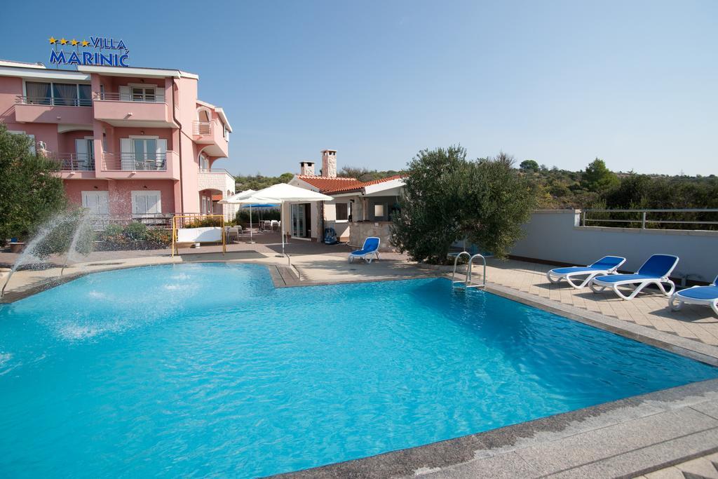 Apartments Marinic Primošten Buitenkant foto